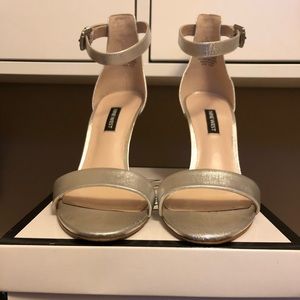 Nine West Mana Open Toe Sandals Size 9.5